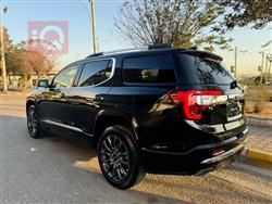 جي ام سي اكاديا